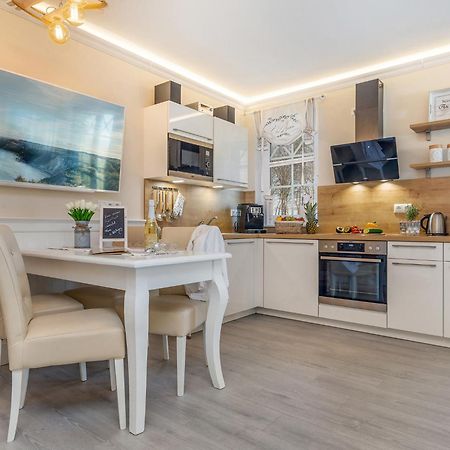 Villa Strandblick ซิงสท์ ภายนอก รูปภาพ