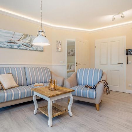 Villa Strandblick ซิงสท์ ภายนอก รูปภาพ